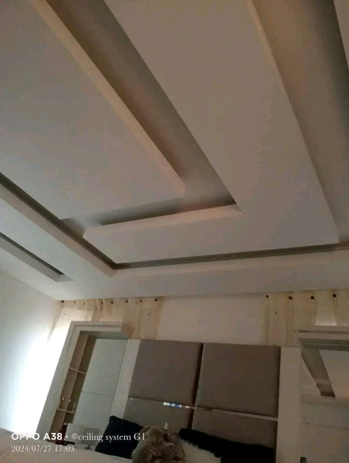 Layered Bedroom Ceiling